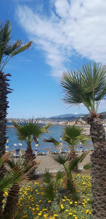 Casa Mary Apartment Riva Ligure